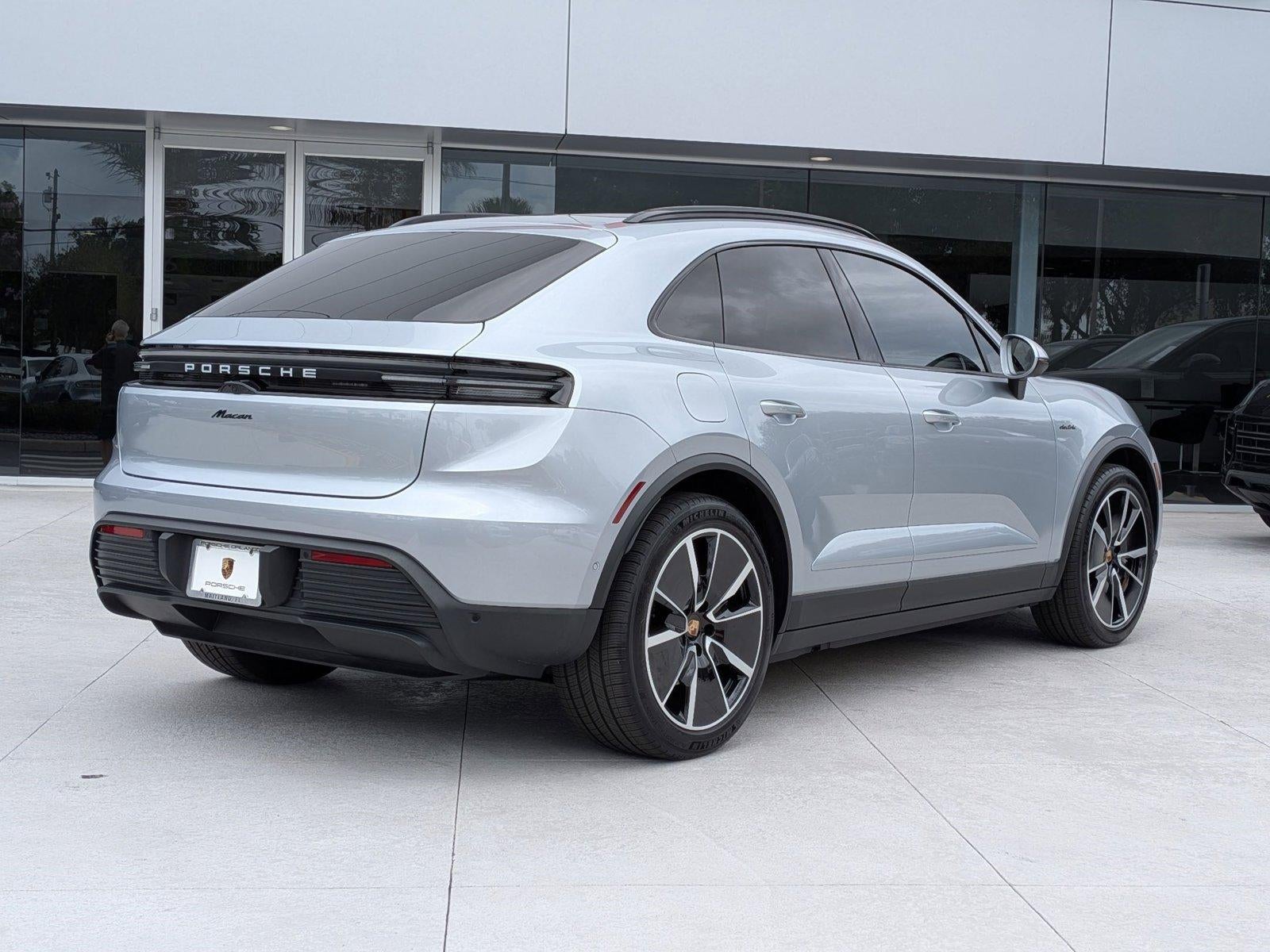 2025 Porsche Macan Electric RWD