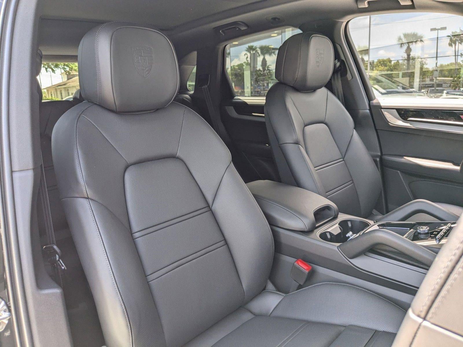 2025 Porsche Cayenne E-Hybrid AWD