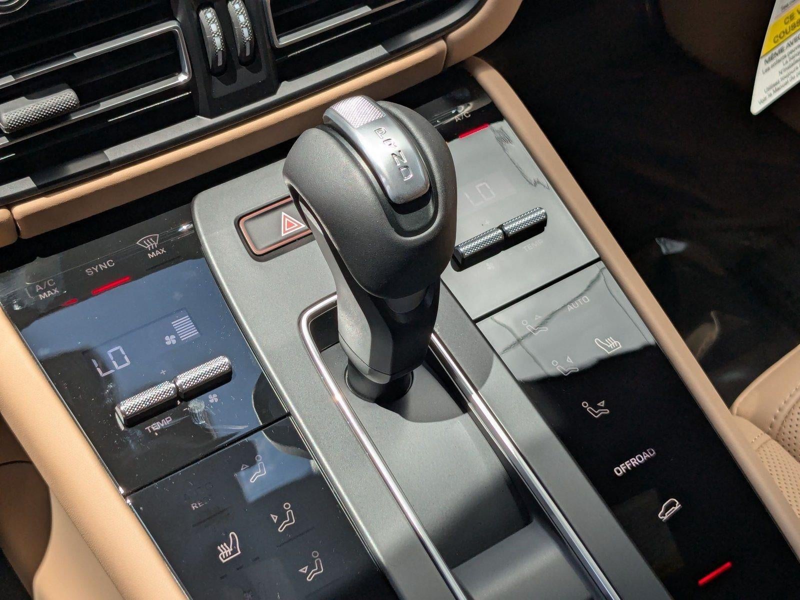 2025 Porsche Macan S AWD