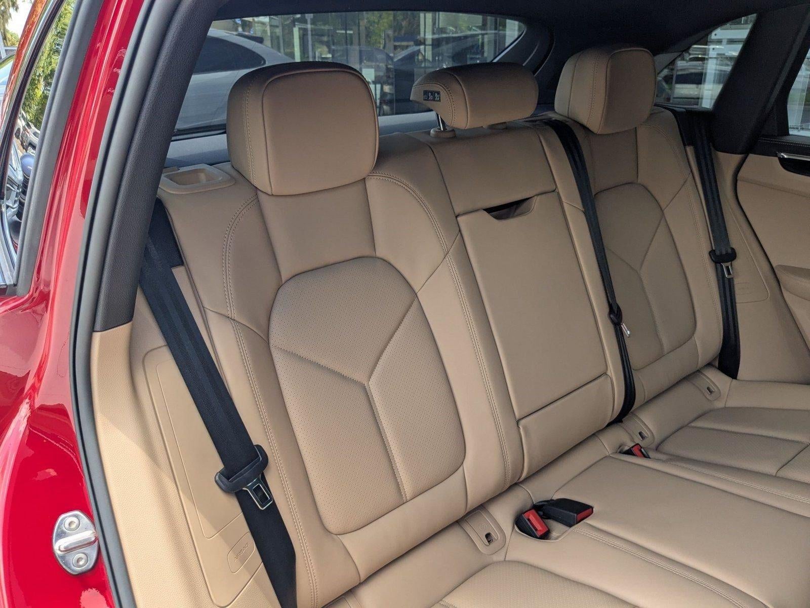 2025 Porsche Macan S AWD