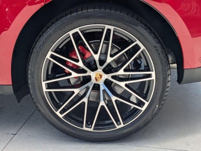 2025 Porsche Macan S AWD