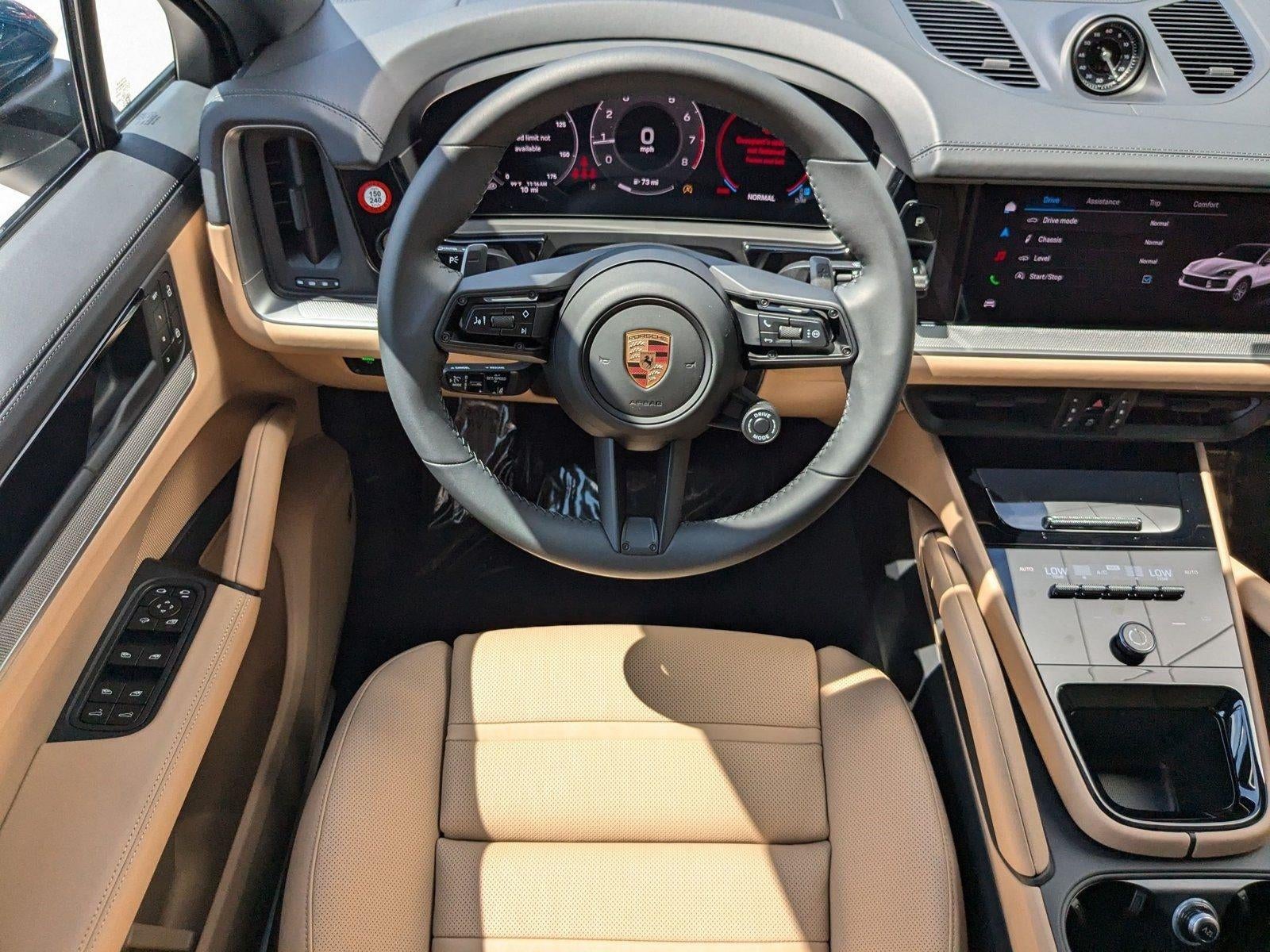 2025 Porsche Cayenne Coupe AWD