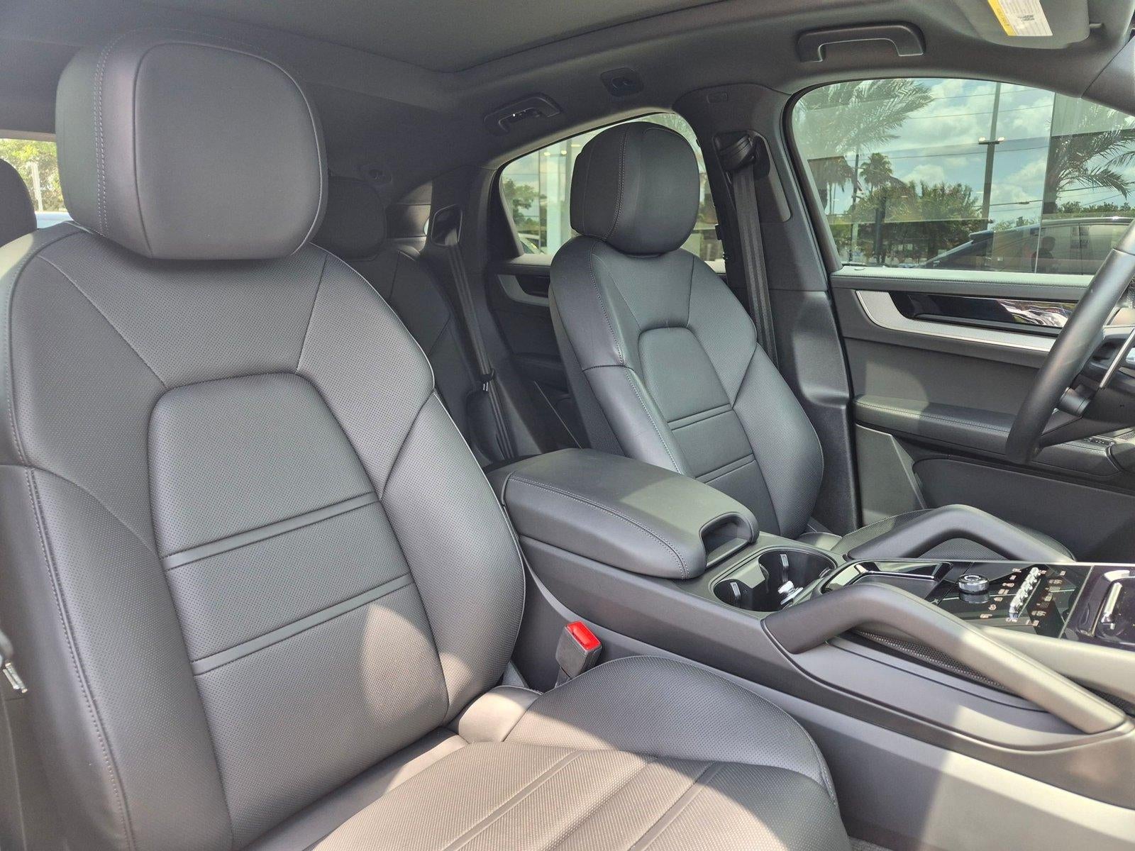 2024 Porsche Cayenne Coupe AWD