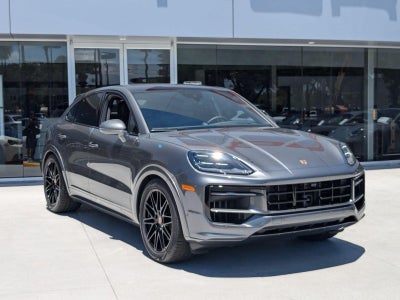 2025 Porsche Cayenne Coupe AWD