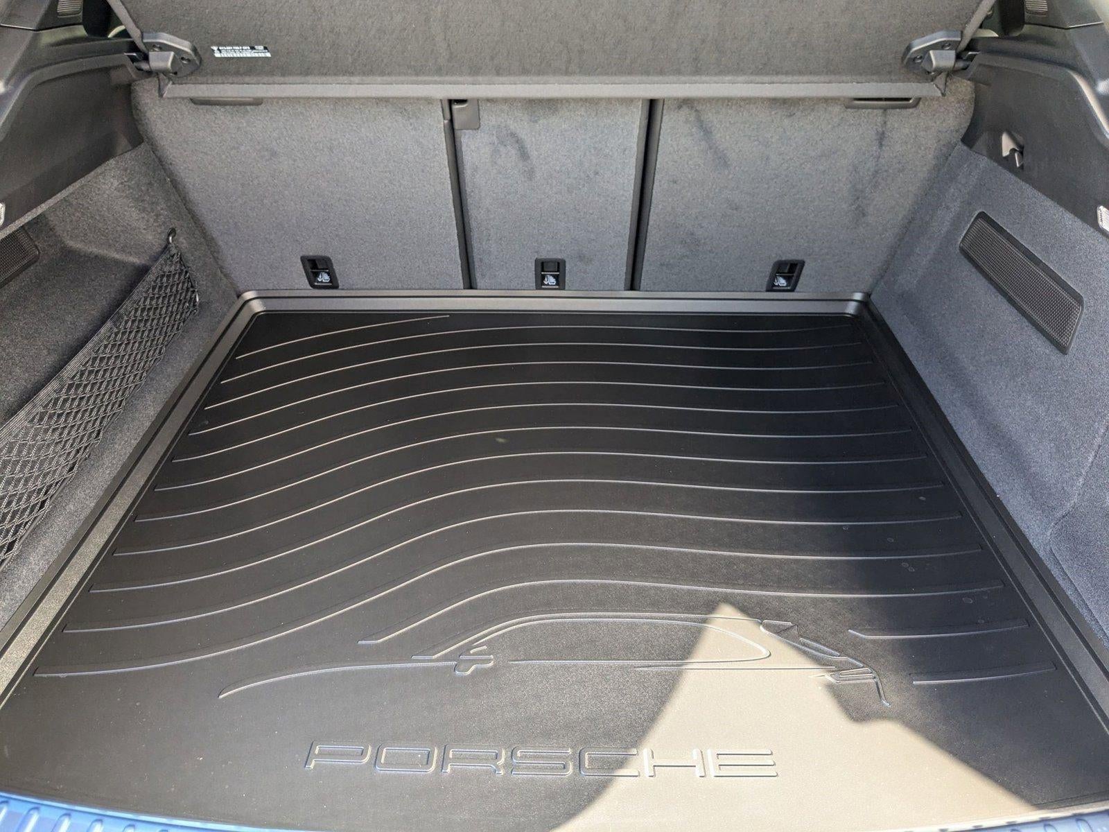 2025 Porsche Cayenne Coupe AWD