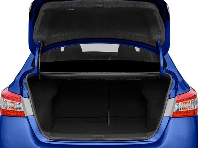 2013 Nissan Sentra 4dr Sdn I4 CVT SR