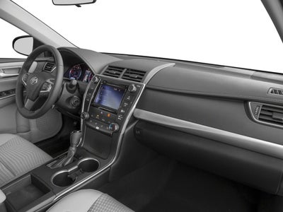 2017 Toyota Camry SE Auto (Natl)