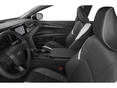 2025 Toyota Camry SE (Natl)