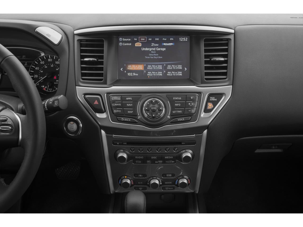 2019 Nissan Pathfinder 4x4 SL