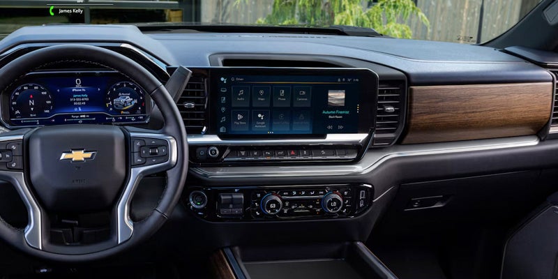 2026 Chevrolet Silverado HD Interior